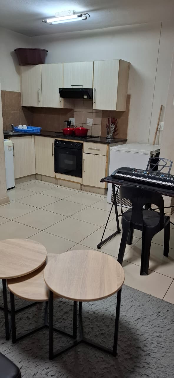 To Let 1 Bedroom Property for Rent in Die Bult North West